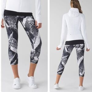 Lululemon Wunder Under Crop Iii *Full-On Luon Static Mist White Black Women’s 4
